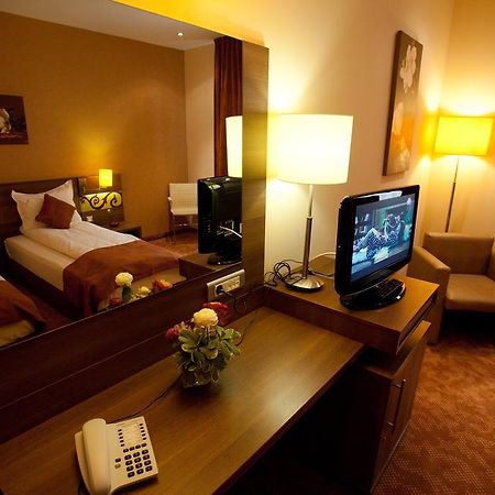Top Rooms Aparthotel Бухарест Экстерьер фото