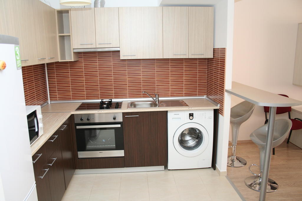 Top Rooms Aparthotel Бухарест Номер фото